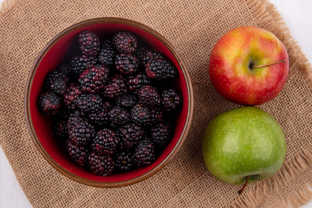가스 유발 음식 - 사과, 블랙베리